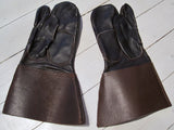 Motorcycle model gloves in leather with collar