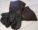 Motorcycle model gloves in leather with collar